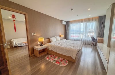 Miete einer modernen Wohnung im FHome-Komplex, Stadtteil Hai Chau, Da Nang, Vietnam